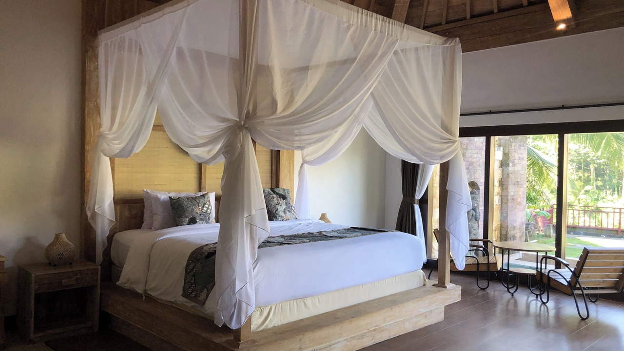 Photo of Bedroom in Keliki