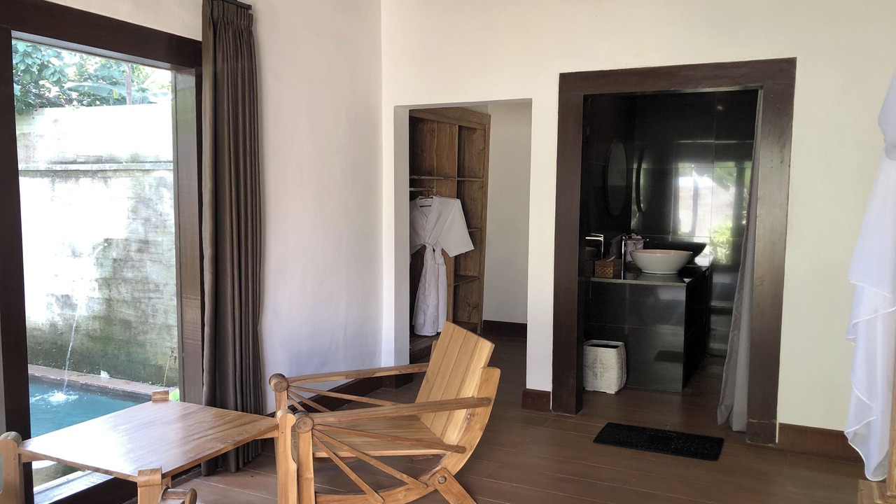 Photo of Bedroom in Keliki