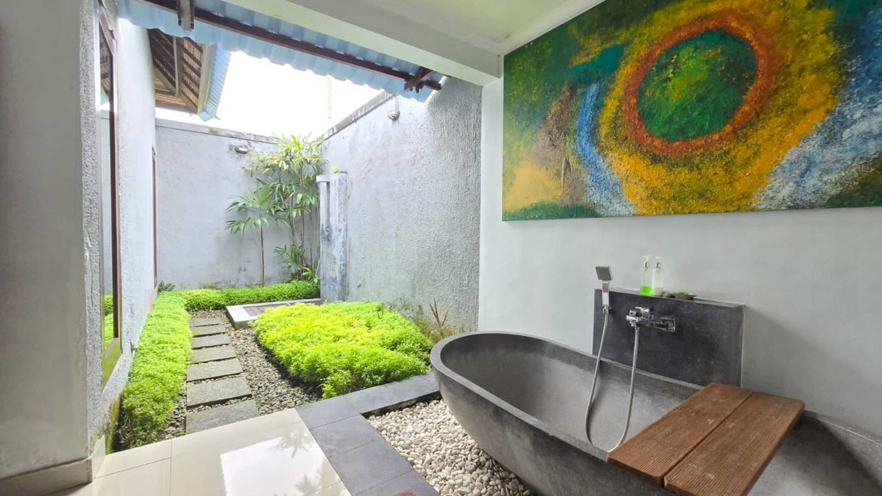 Photo of Bathroom in Taro