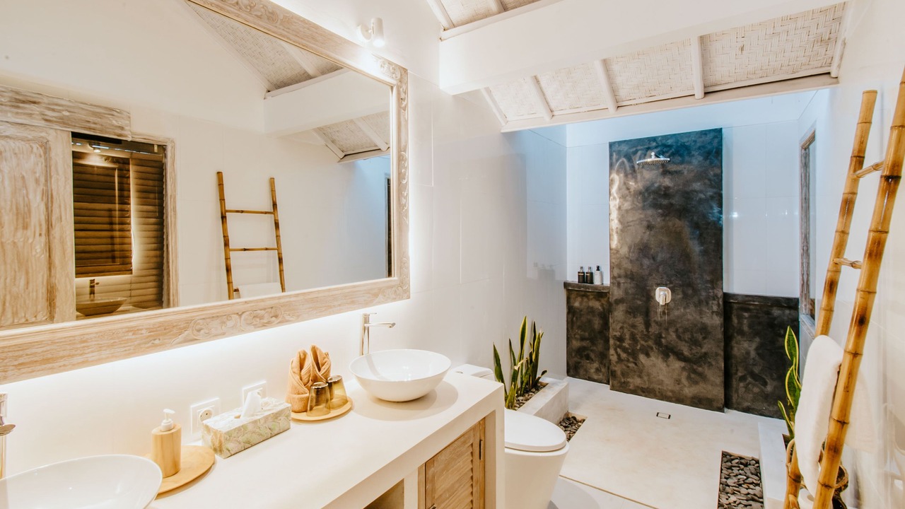 Photo of Bathroom in Jungut Batu