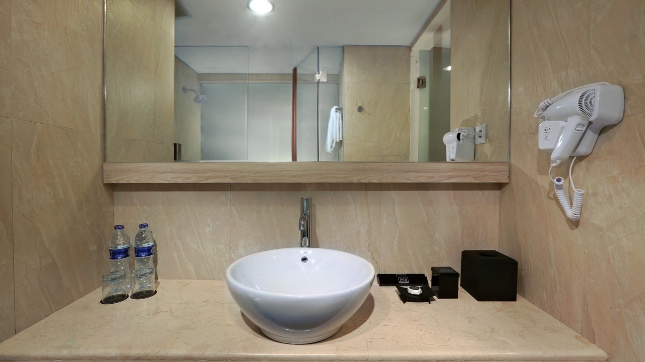 Photo of Bathroom in Petitenget