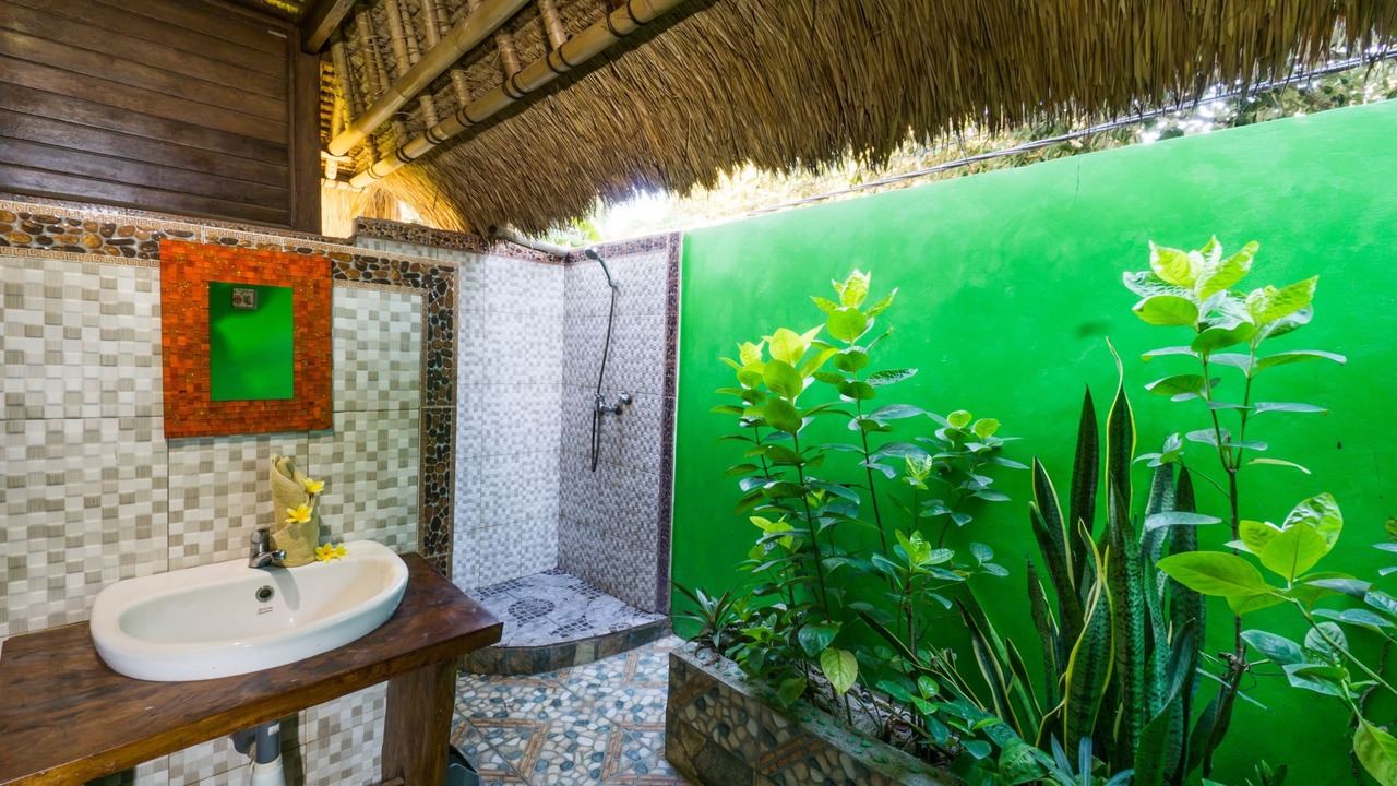 Photo of Bathroom in Ceningan Island