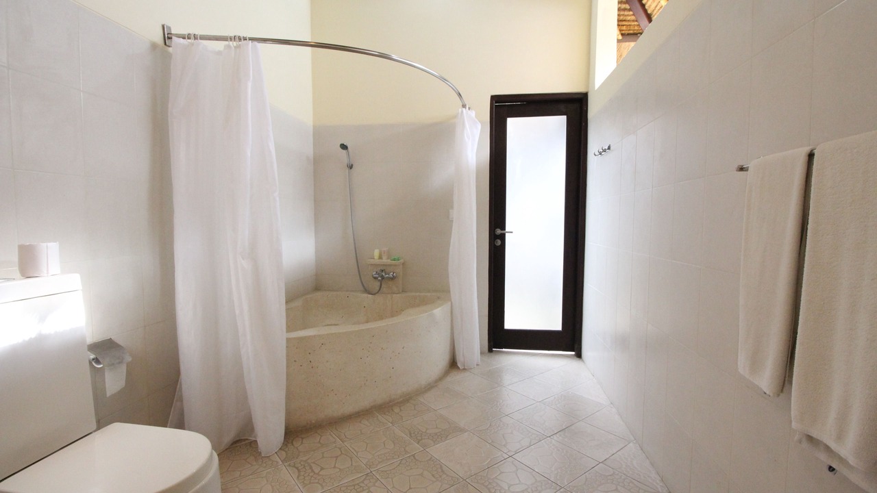 Photo of Bathroom in Sengkidu