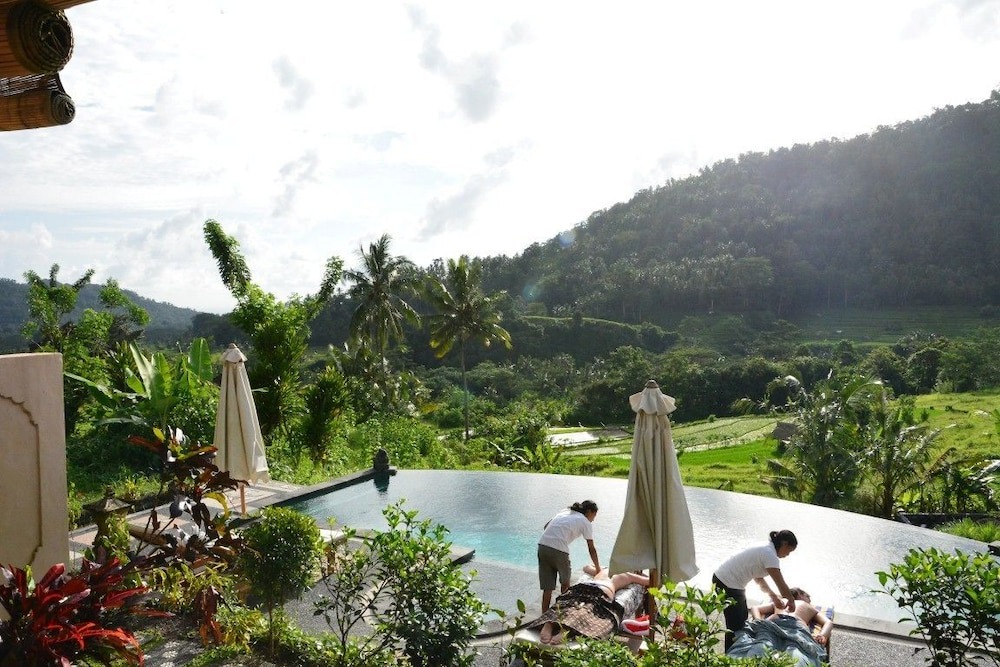 Photo of Outdoor in Sidemen