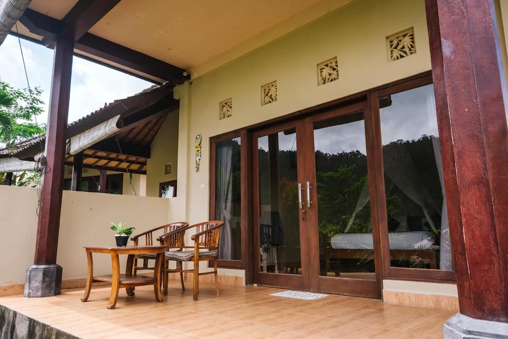 Photo of Patio Balcony in Sidemen