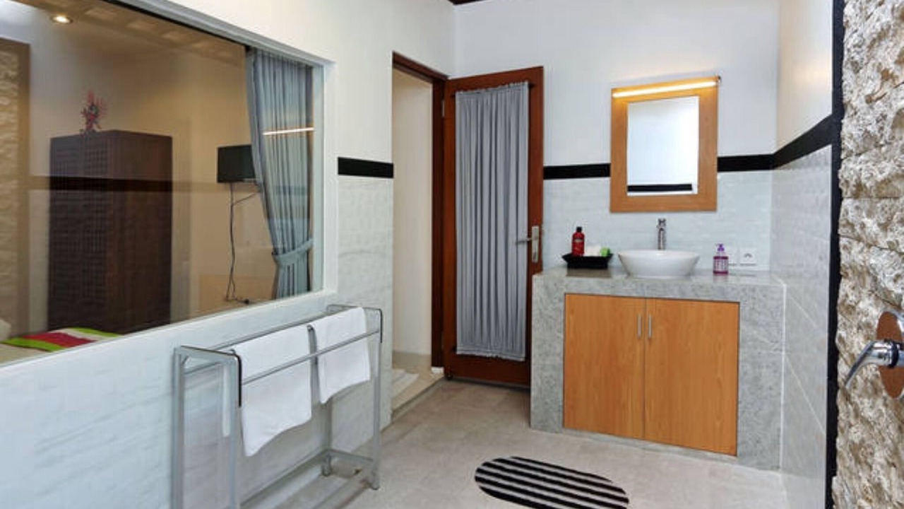Photo of Bathroom in Legian City-Centre