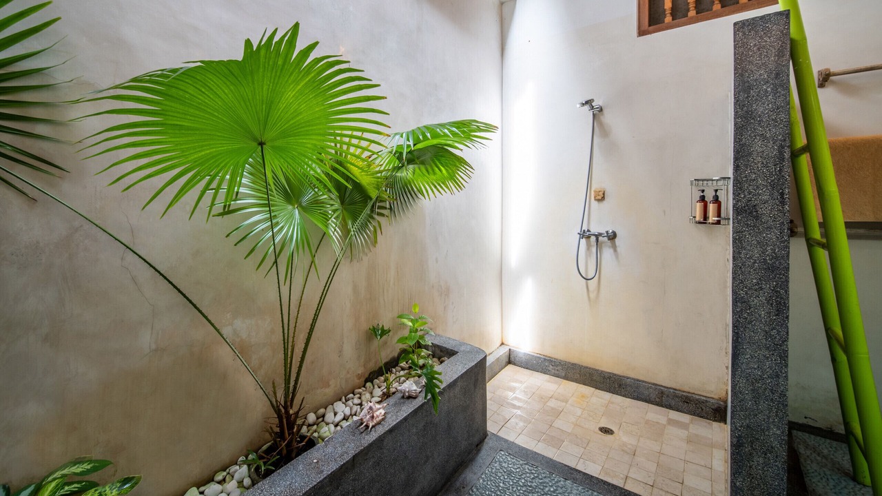 Photo of Bathroom in Drupadi
