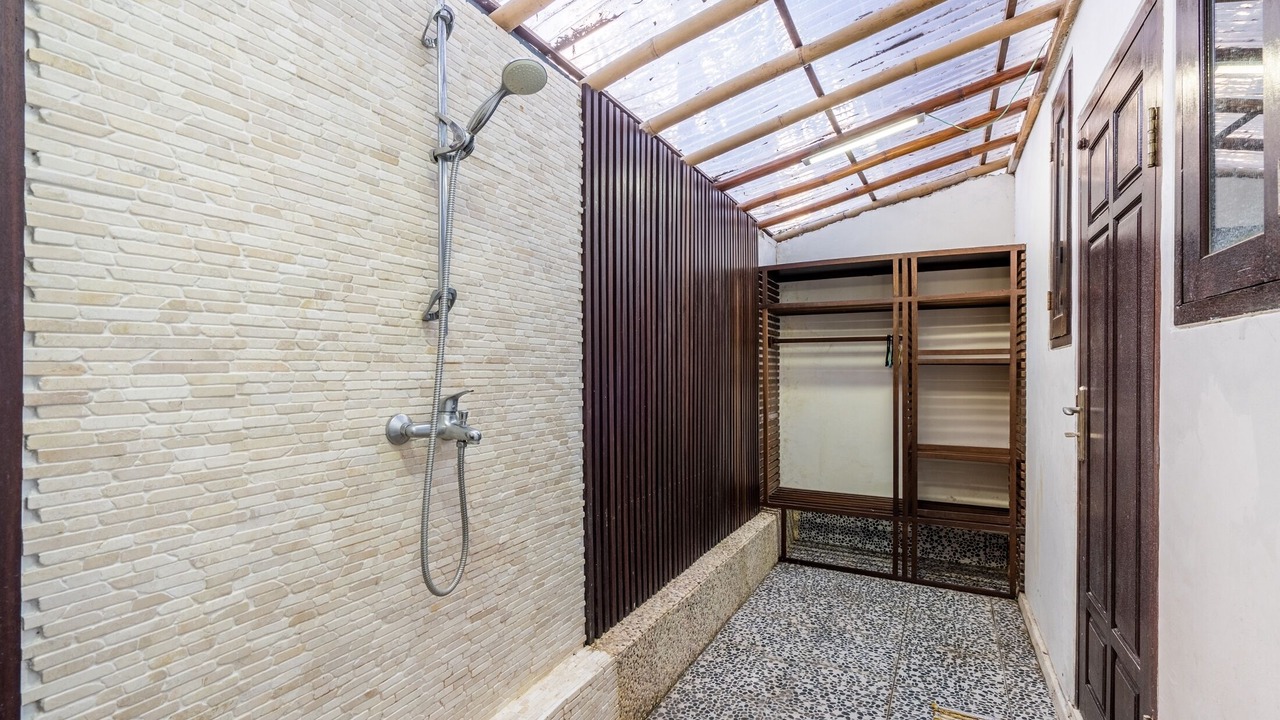 Photo of Bathroom in Sengkidu
