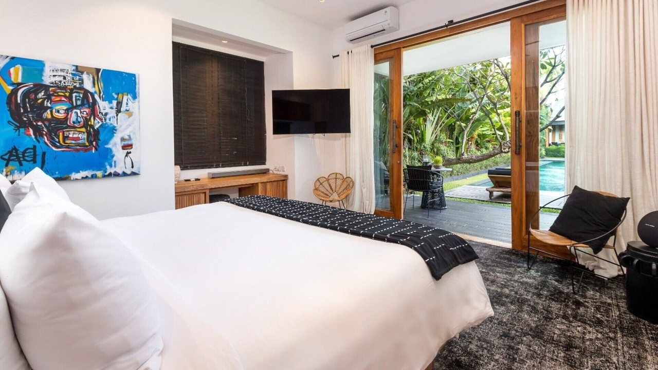 Photo of Bedroom in Drupadi
