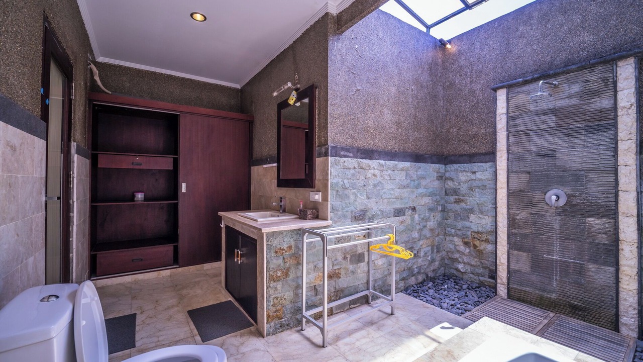 Photo of Bathroom in North Legian