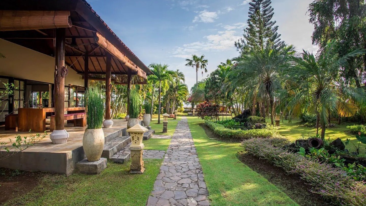 Photo of Outdoor in Dencarik