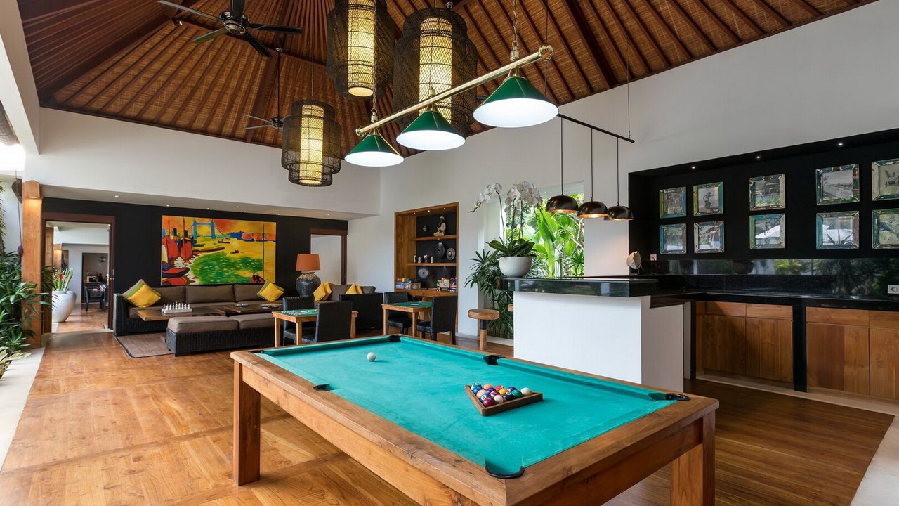 Photo of Bedroom in Drupadi