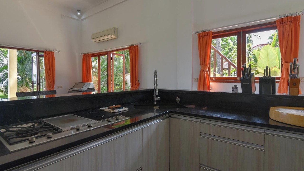 Photo of Kitchen in Kubutambahan