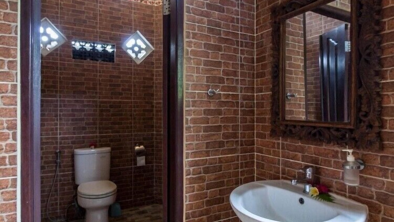 Photo of Bathroom in Sayan