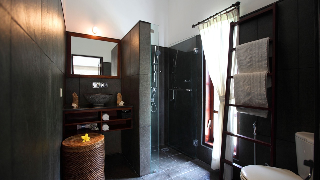 Photo of Bathroom in Dencarik