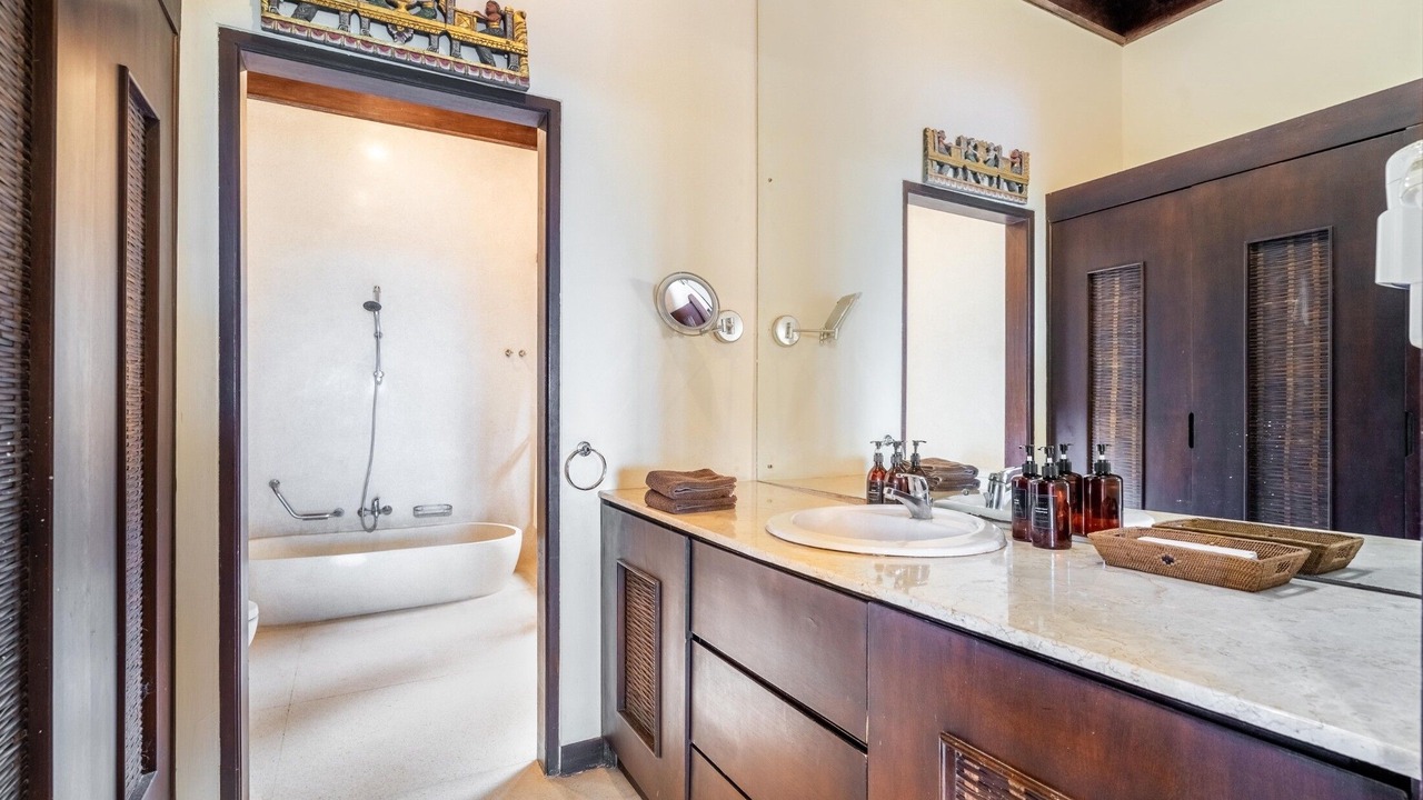 Photo of Bathroom in Candi Dasa