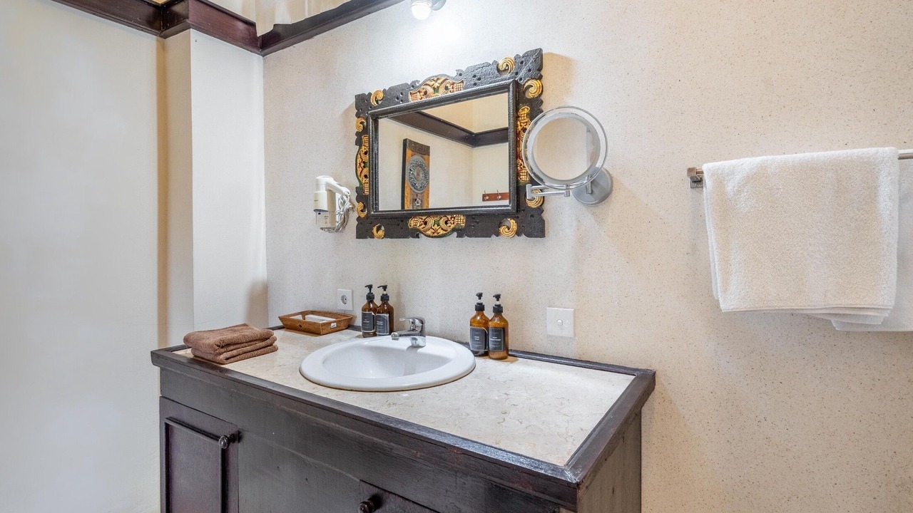 Photo of Bathroom in Candi Dasa