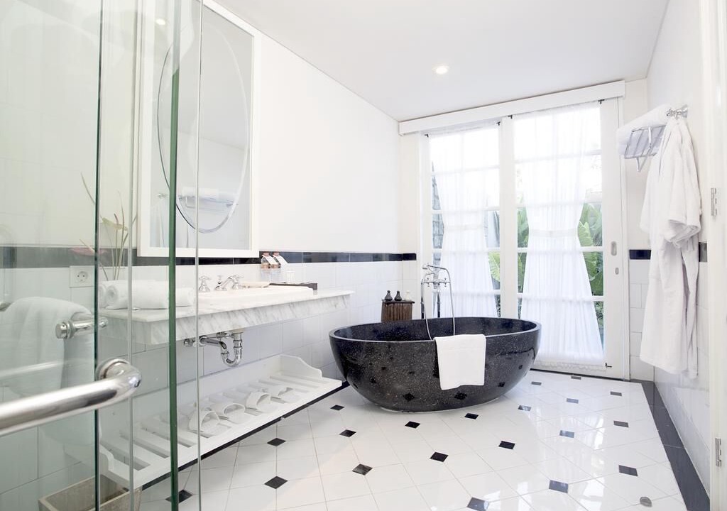 Photo of Bathroom in Petitenget