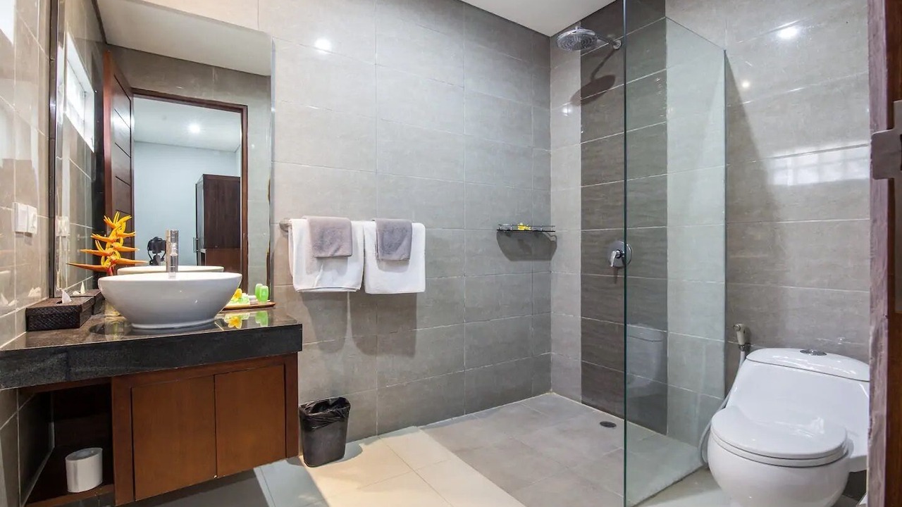 Photo of Bathroom in Legian City-Centre