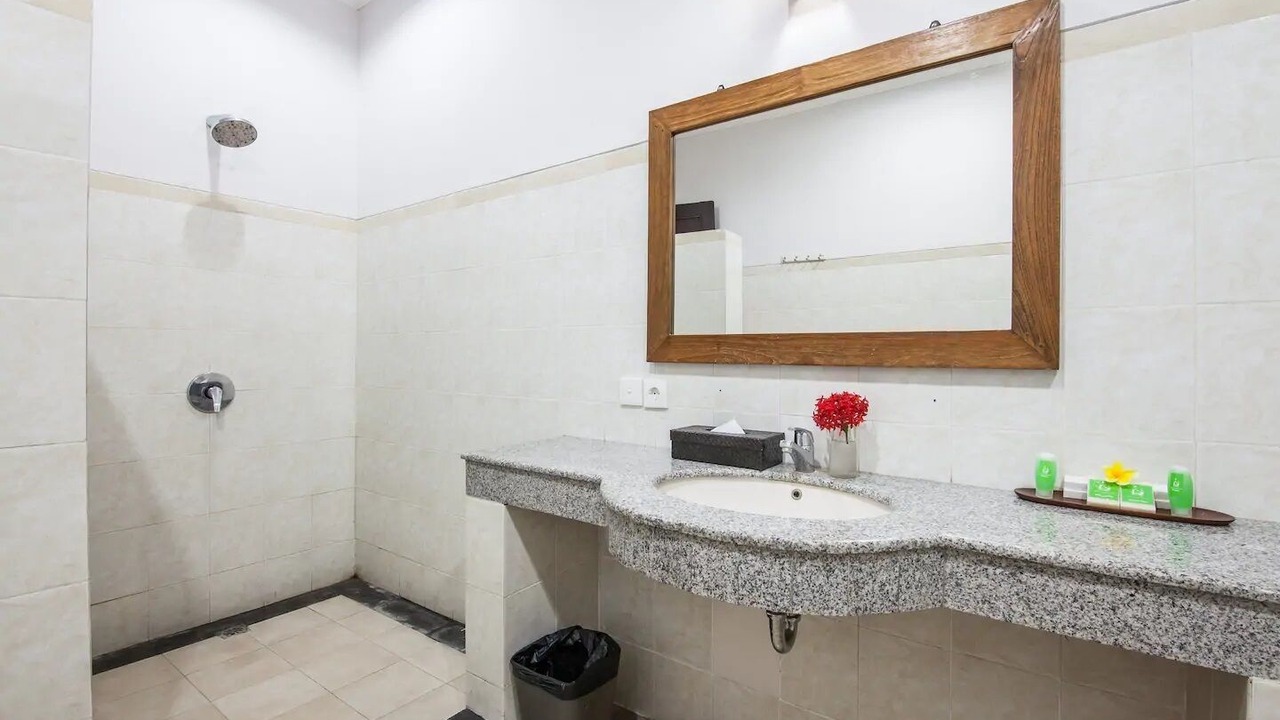Photo of Bathroom in Legian City-Centre