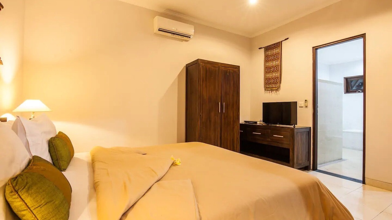Photo of Bedroom in Legian City-Centre