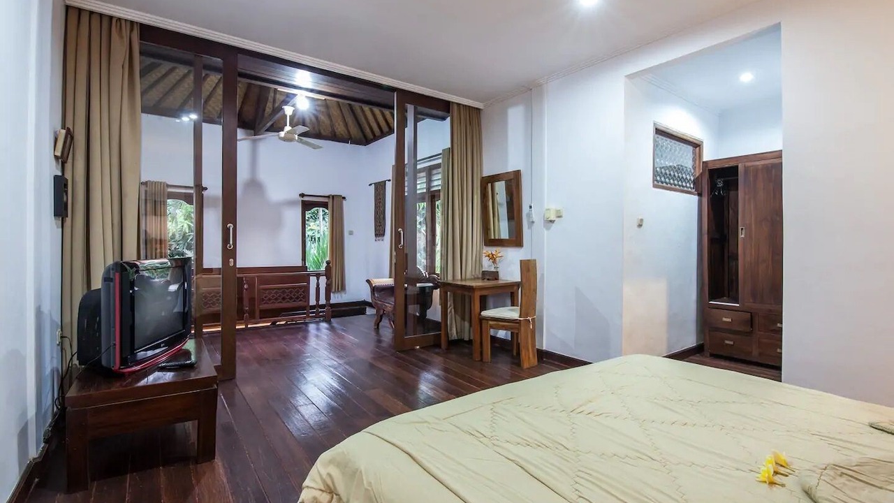Photo of Bedroom in Legian City-Centre