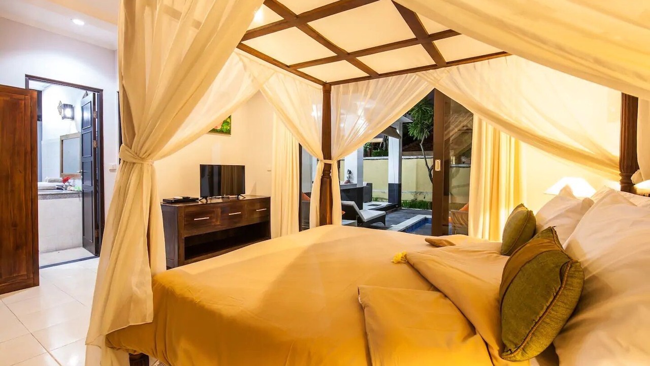 Photo of Bedroom in Legian City-Centre