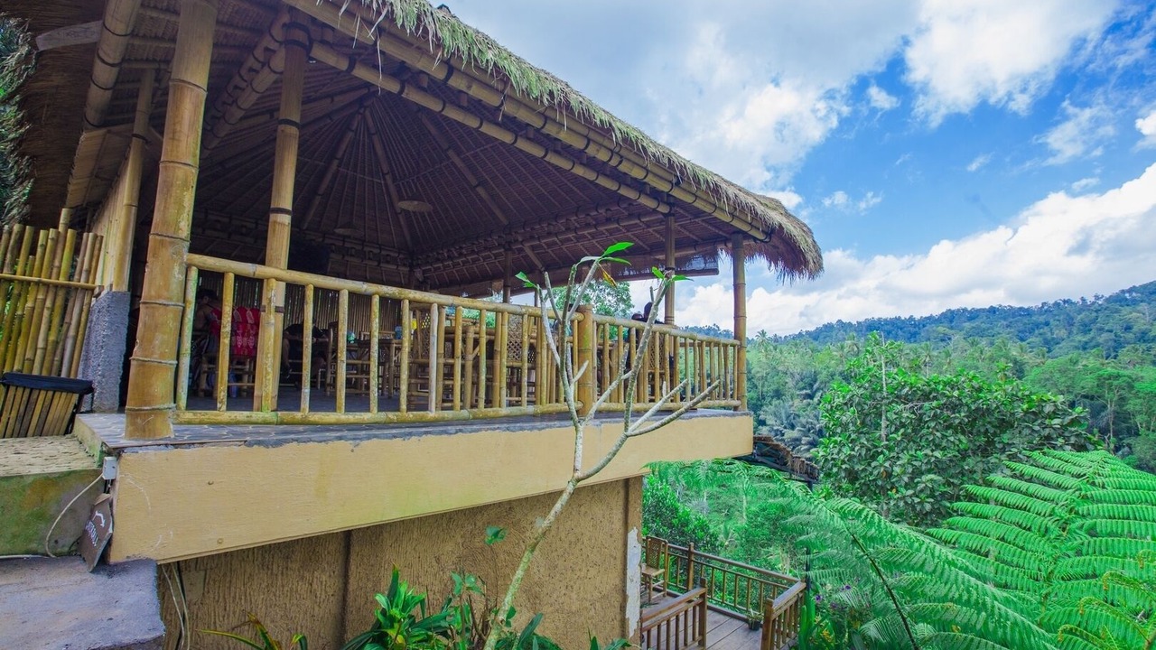 Photo of Patio Balcony in Mekarsari