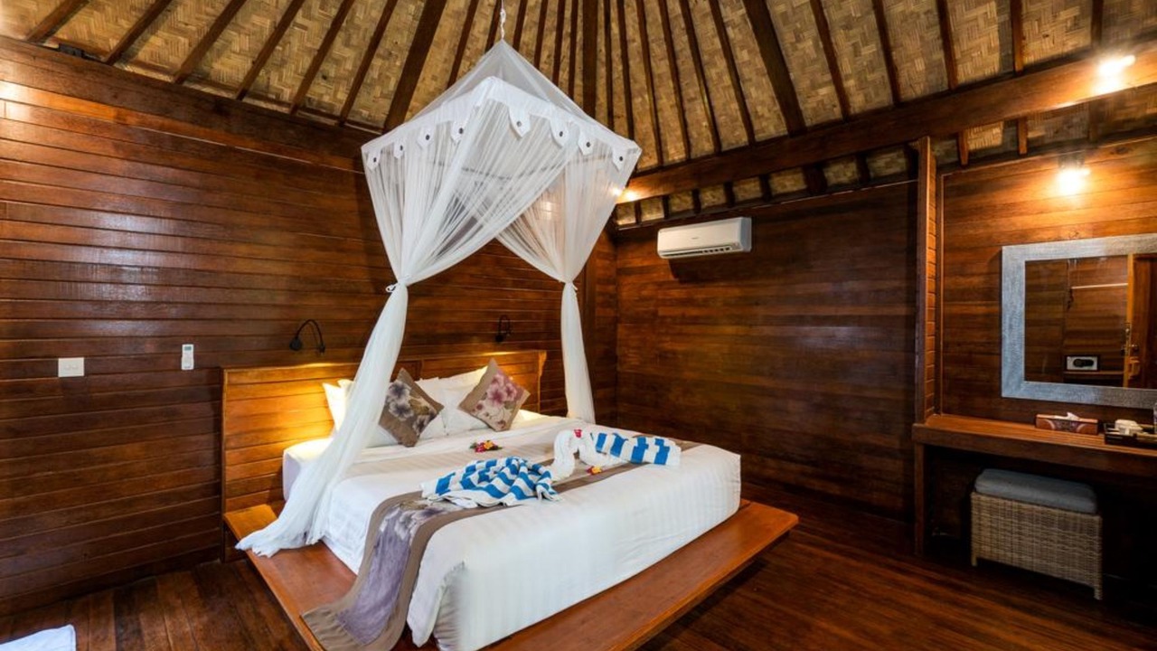 Photo of Bedroom in Mushroom Bay