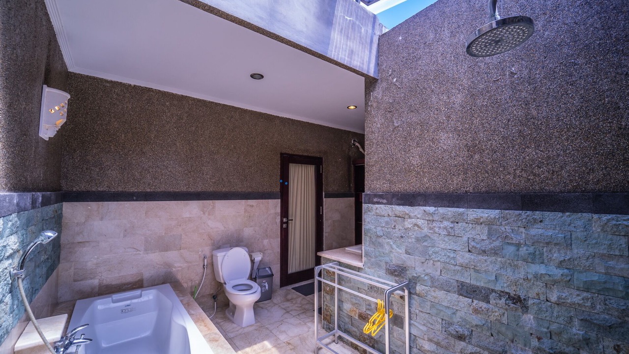 Photo of Bathroom in North Legian