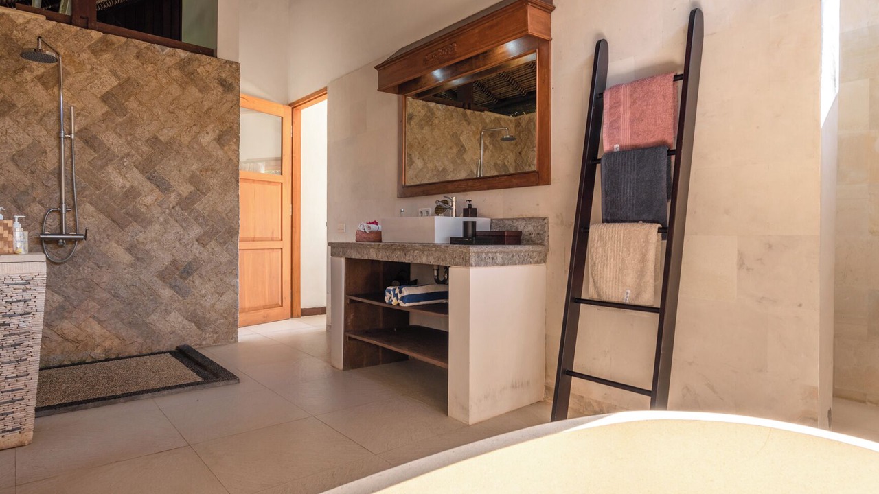 Photo of Bathroom in Banjar