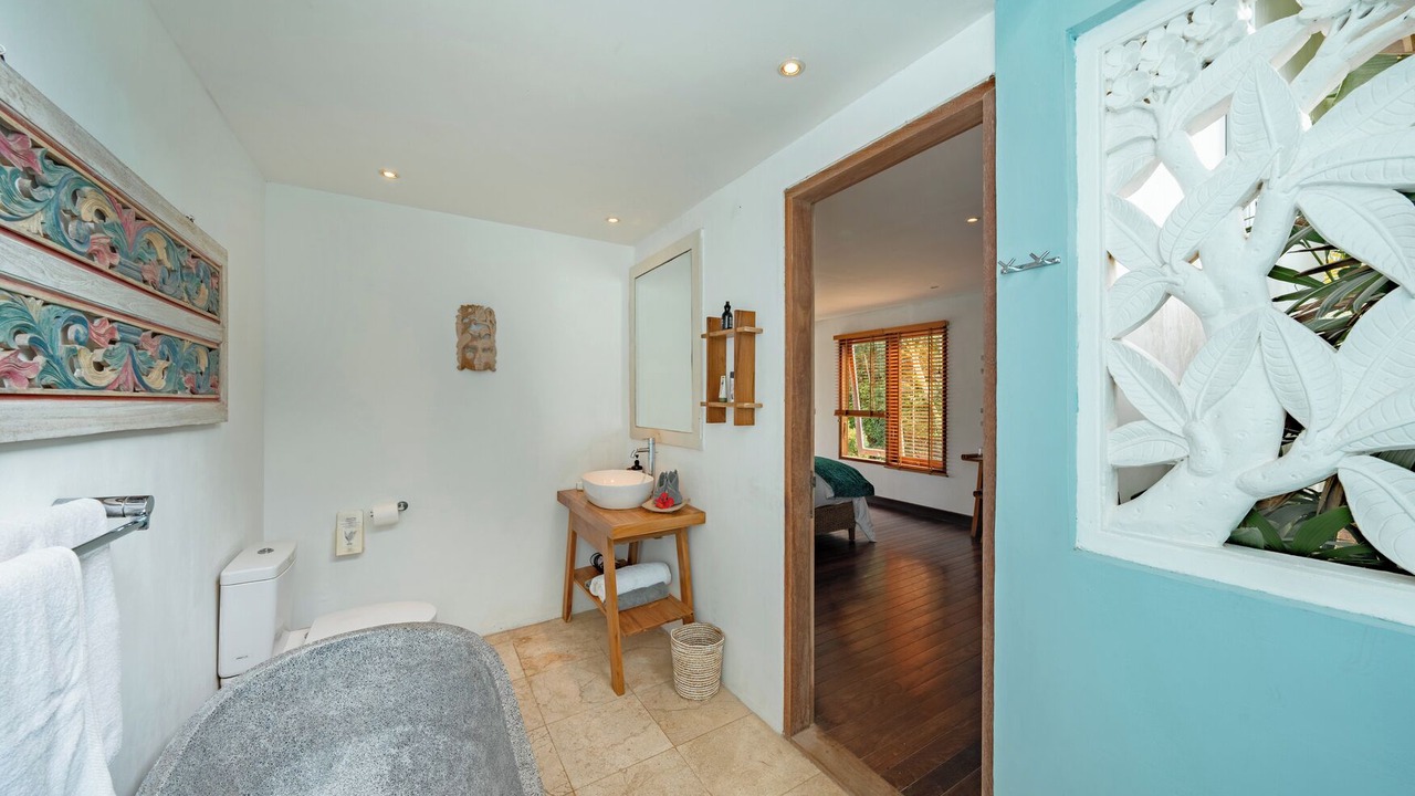 Photo of Bathroom in Jungut Batu