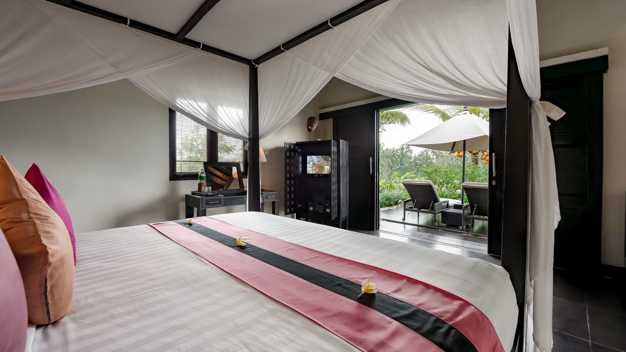 Photo of Bedroom in Keliki