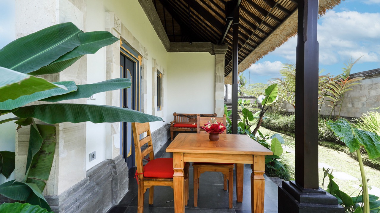 Photo of Patio Balcony in Keliki