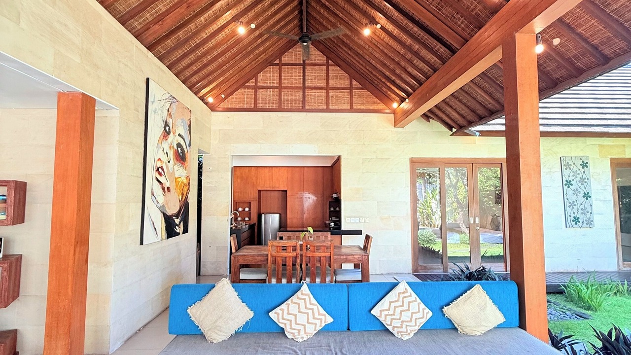 Photo of Bedroom in Drupadi