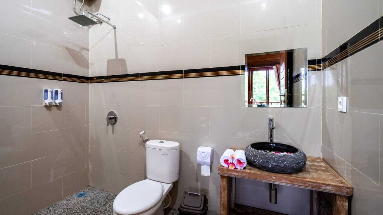 Photo of Bathroom in Sampalan