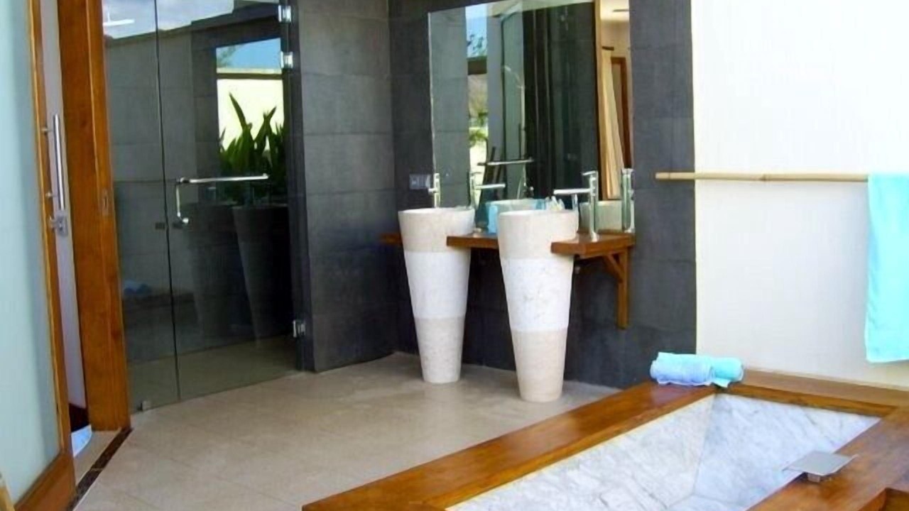 Photo of Bathroom in Dencarik