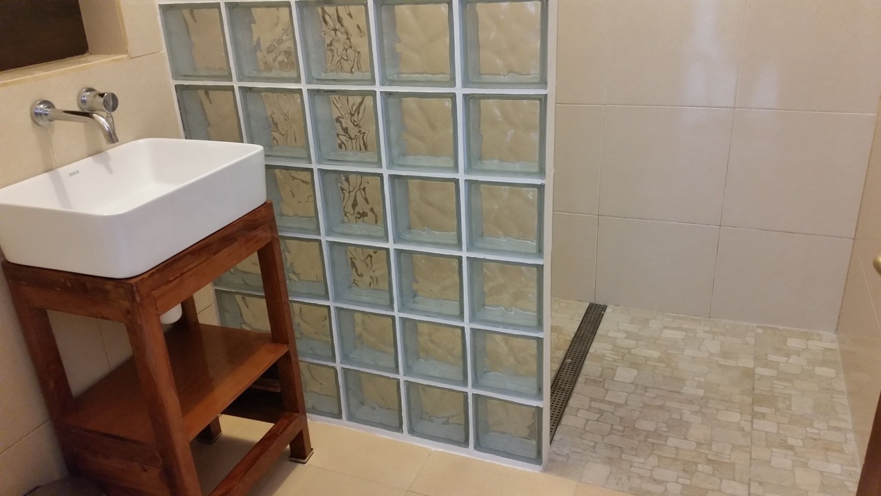 Photo of Bathroom in Jasri