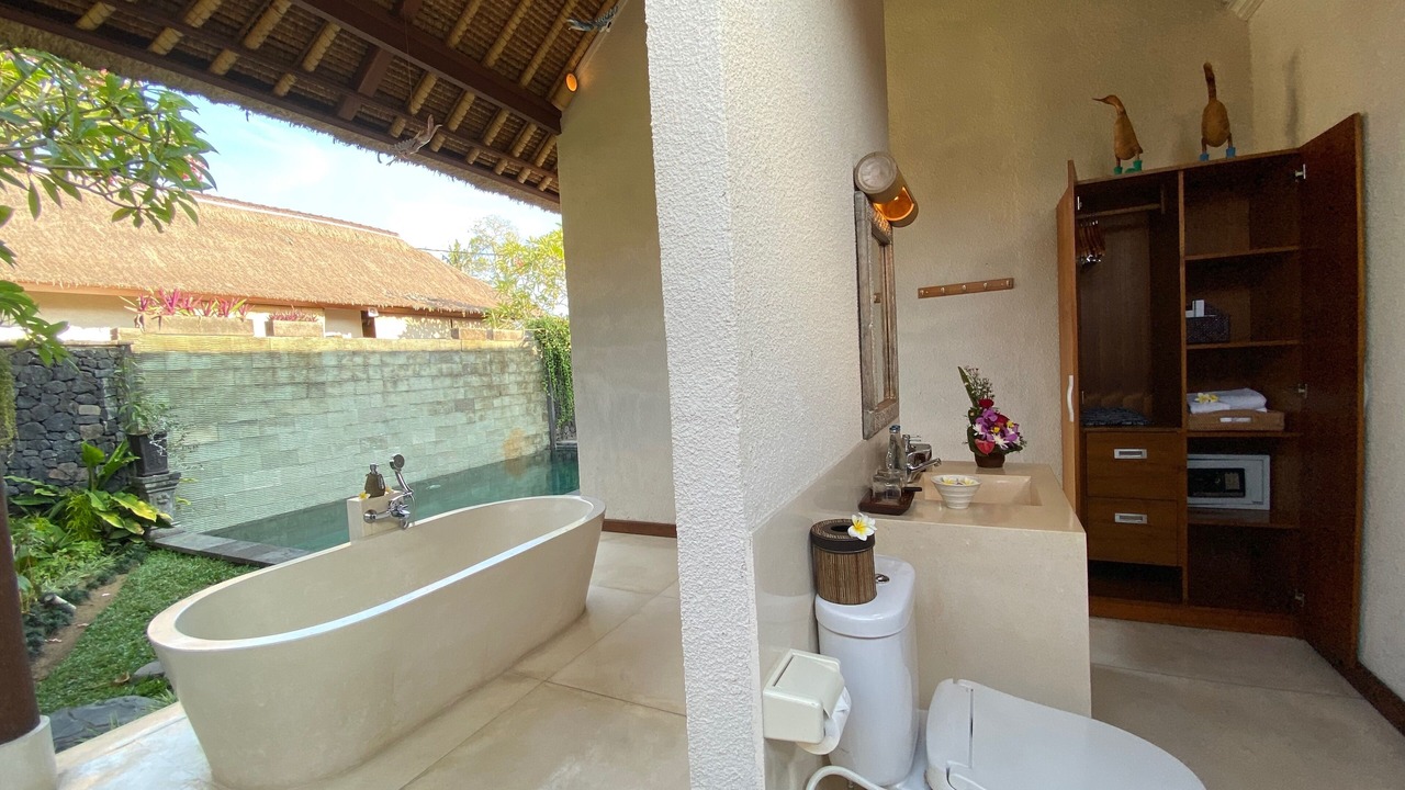 Photo of Bathroom in Sayan