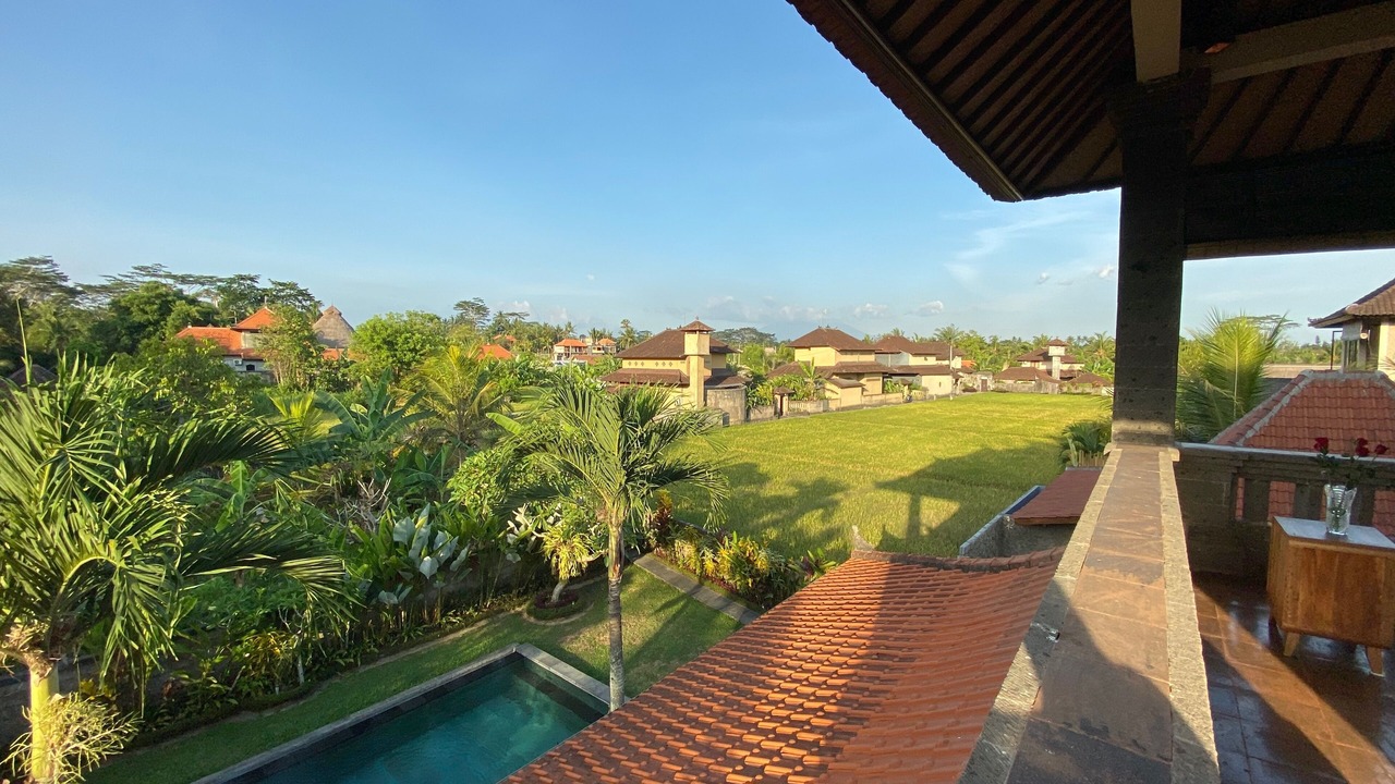 Photo of Patio Balcony in Sayan