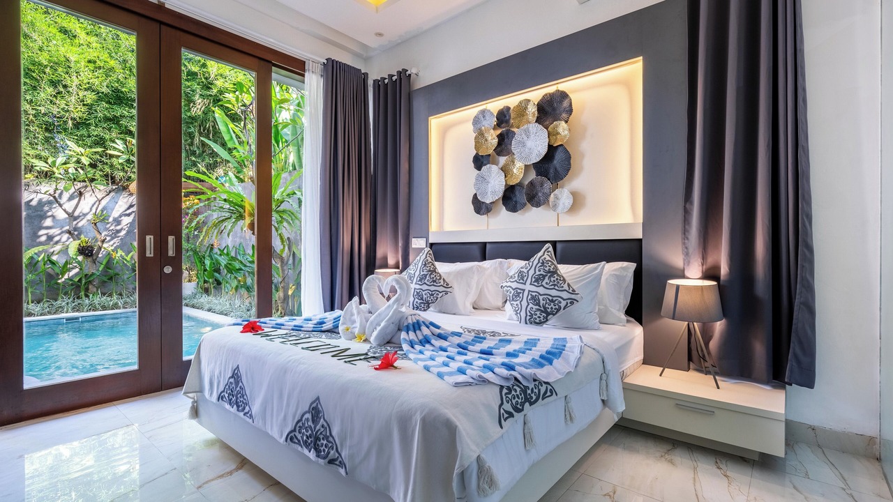 Photo of Bedroom in Drupadi