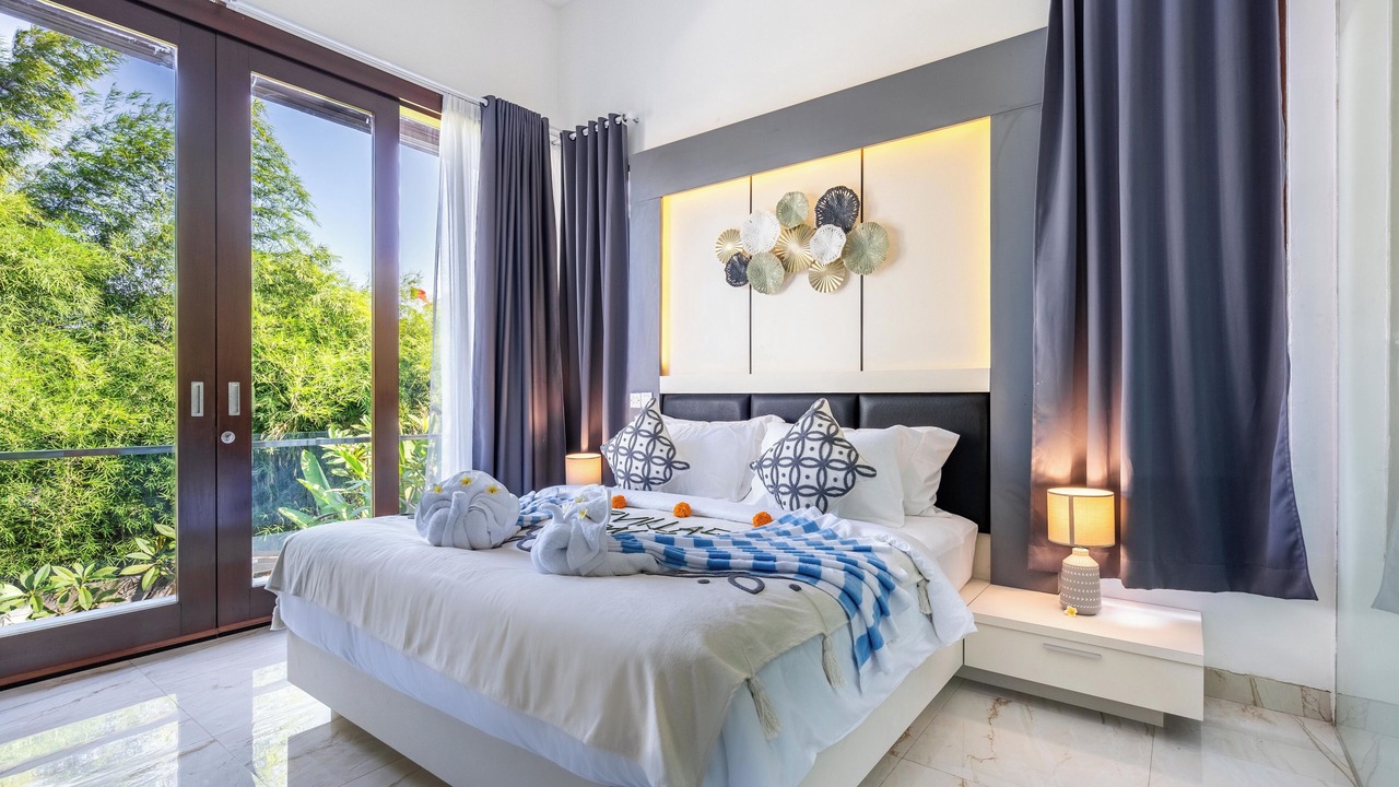Photo of Bedroom in Drupadi