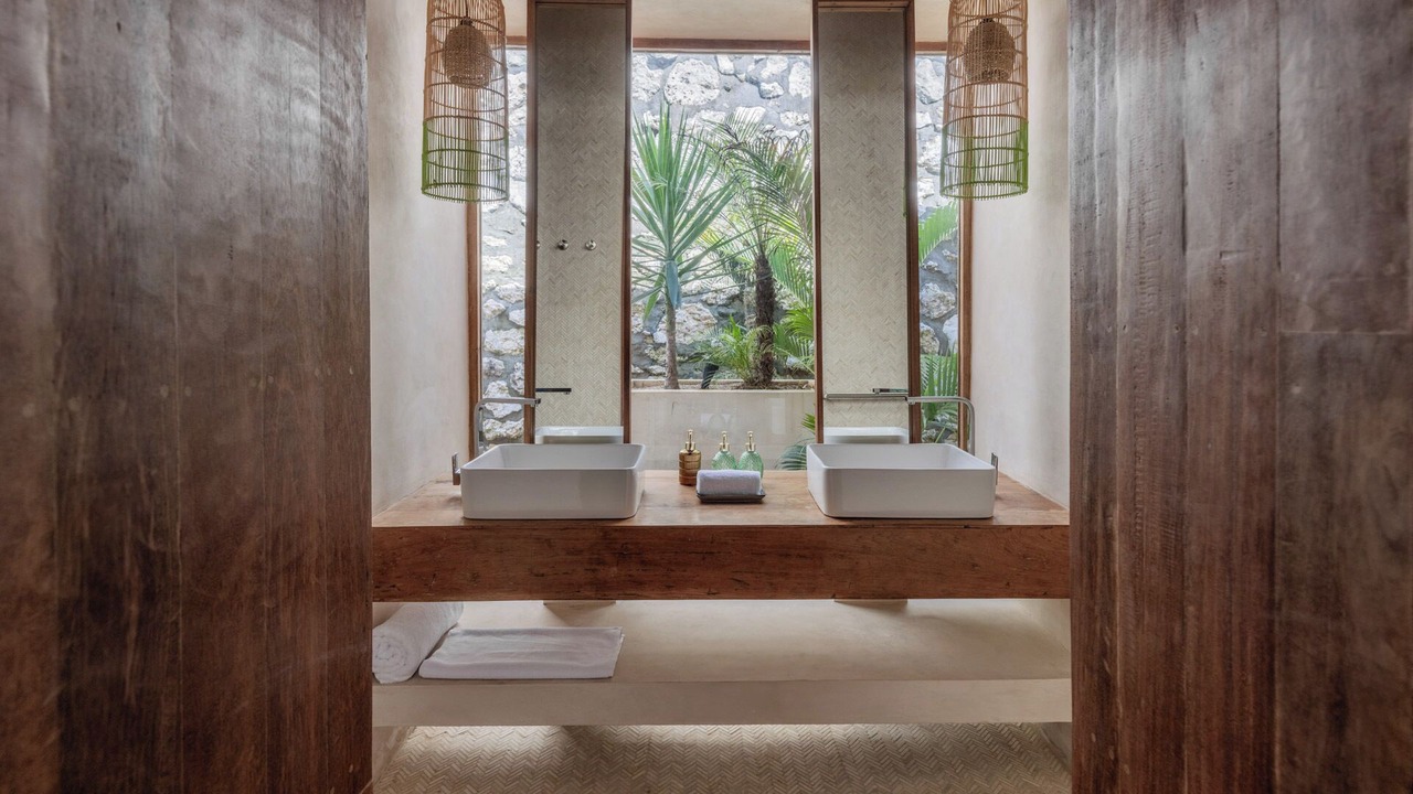 Photo of Bathroom in Ceningan Island