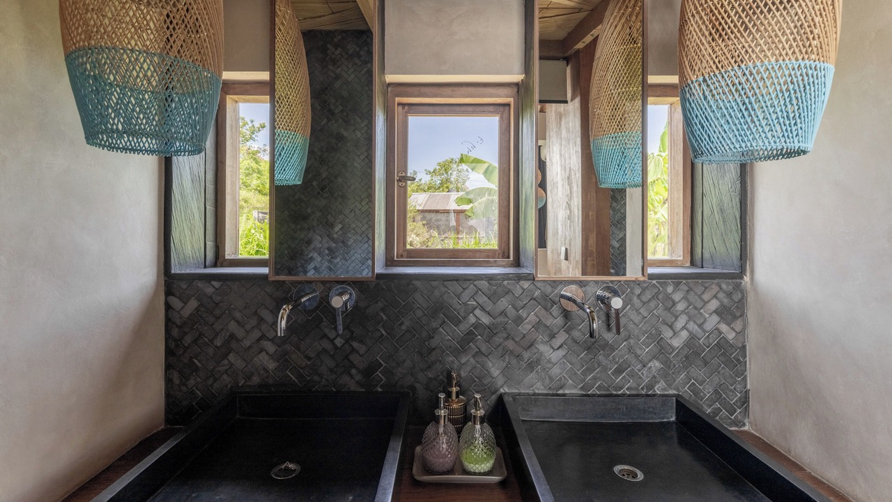 Photo of Bathroom in Ceningan Island