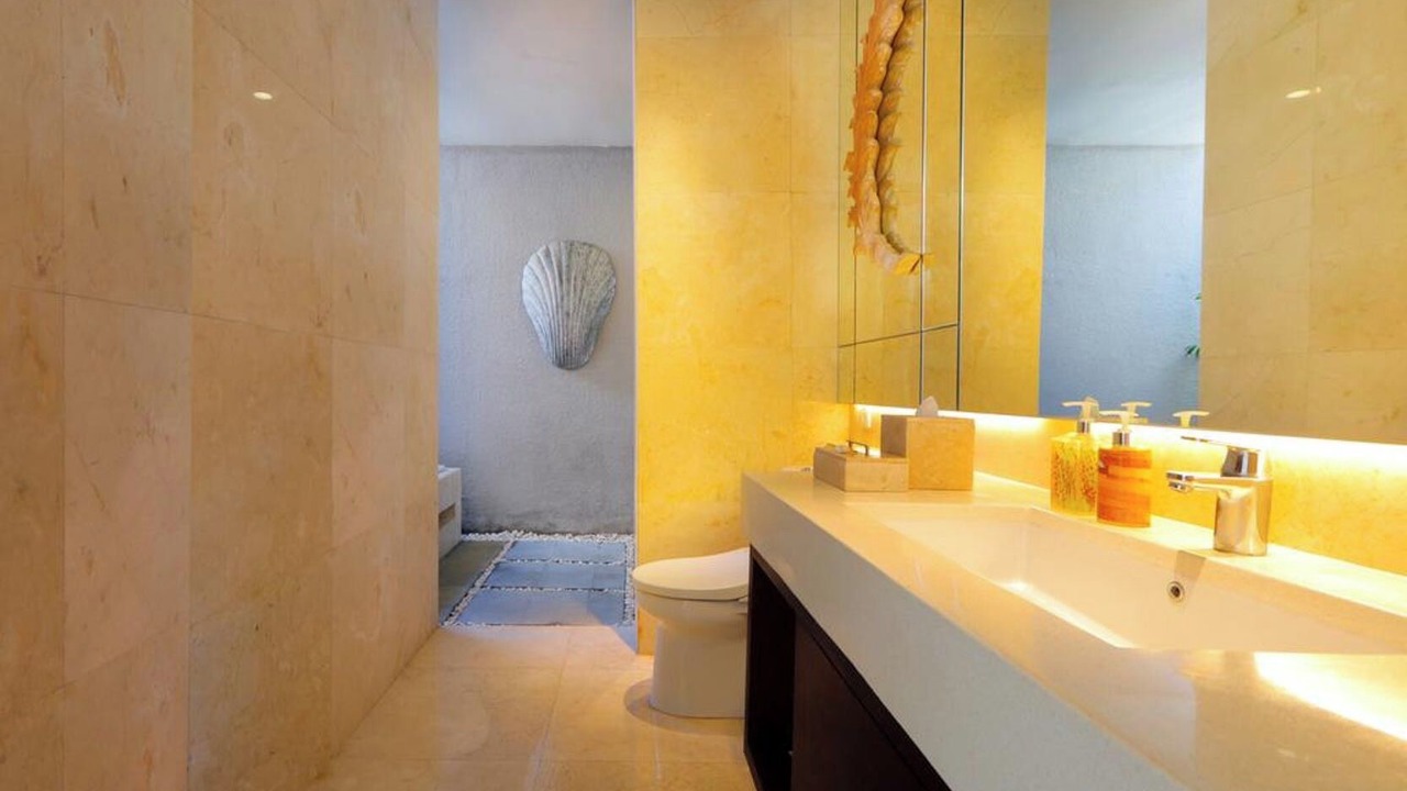 Photo of Bathroom in Tanjungbenoa