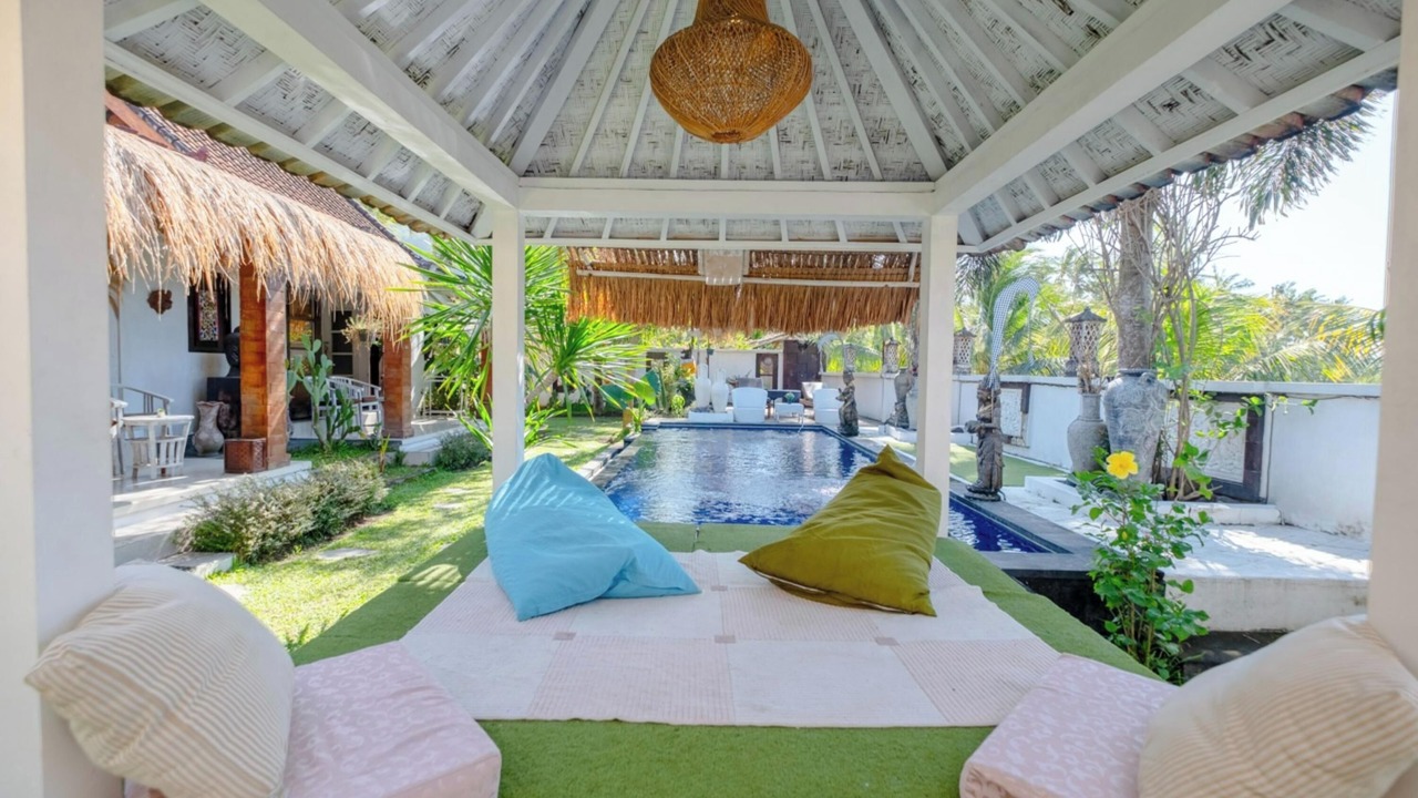 Photo of Outdoor in Abang