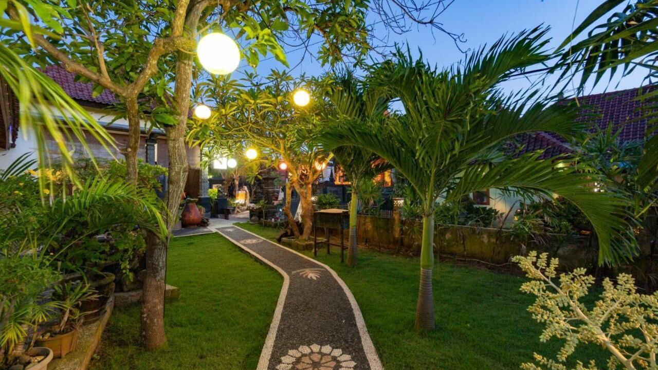 Photo of Outdoor in Mushroom Bay
