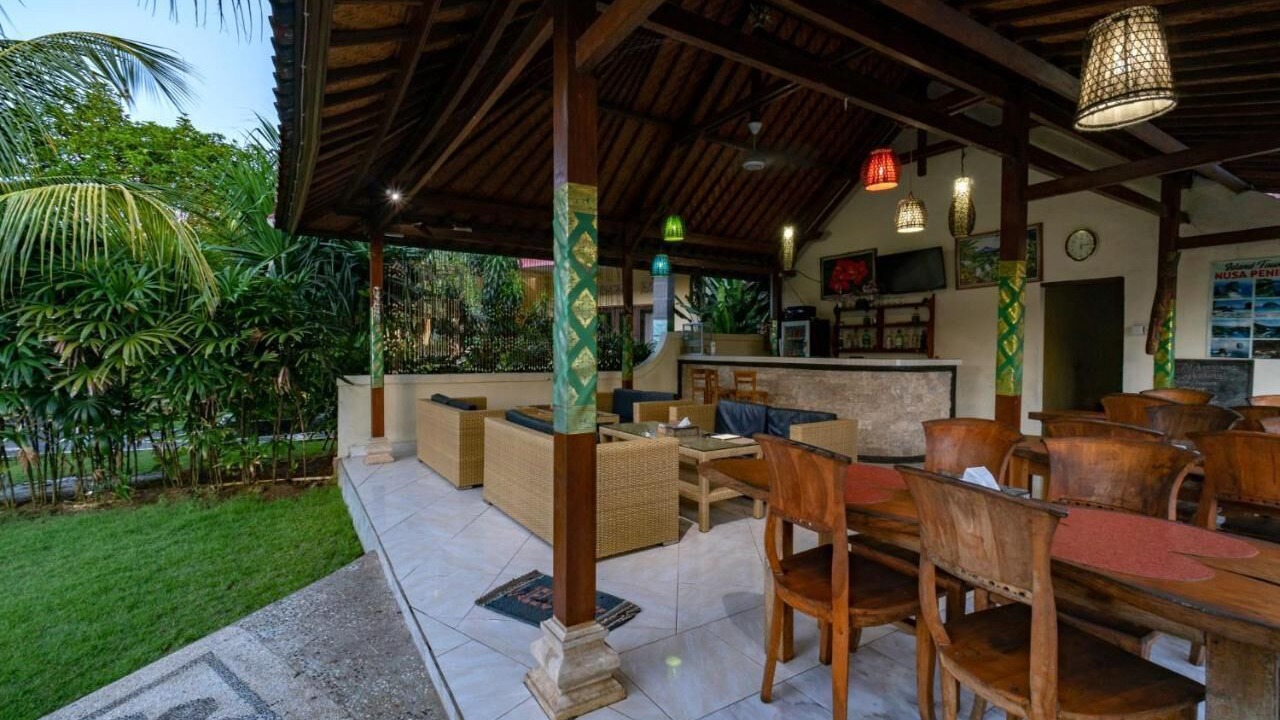 Photo of Outdoor in Mushroom Bay