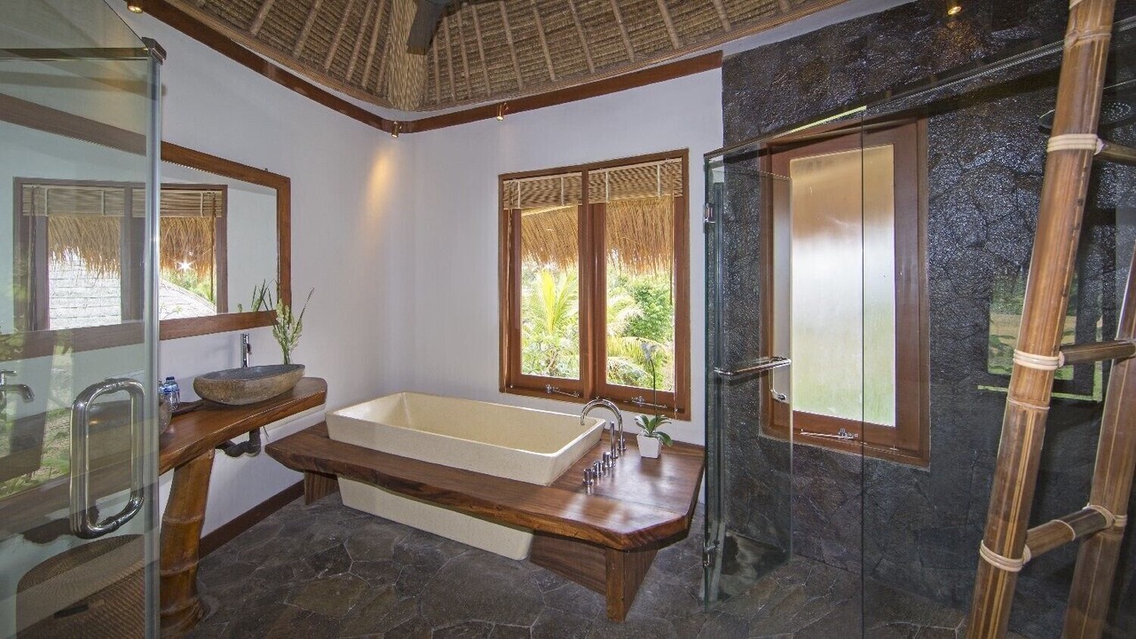Photo of Bathroom in Singakerta