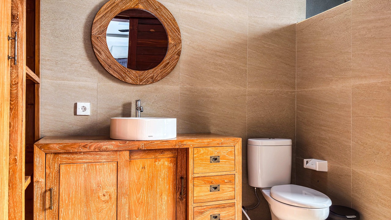 Photo of Bathroom in Singakerta